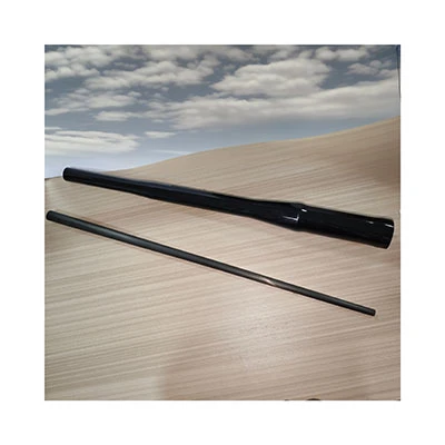 Tube conique rond en fibre de carbone